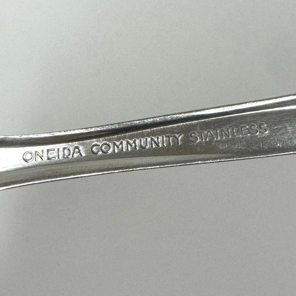 Oneida Twin Star Stainless Pierced Serving Spoon Star Moon Cutouts MCM Celestial